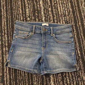 Falls Creek Blue Jean Shorts Mid-Rise Distressed